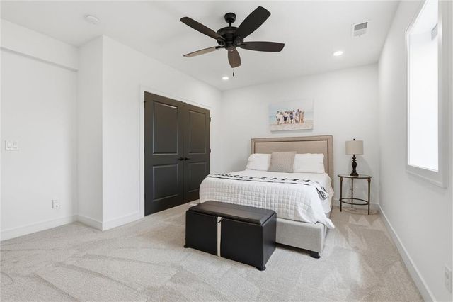 4205 NE Chapel Manor Drive, Lee's Summit, MO 64064
