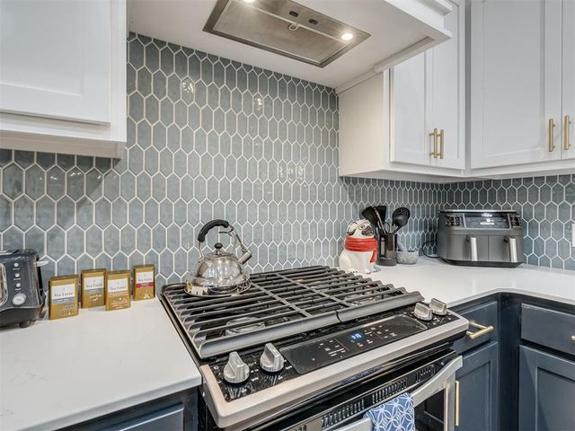 6609 NW 148th Street, Oklahoma City, OK 73142