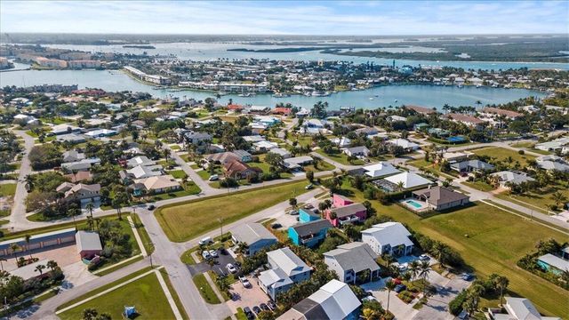 642 Eldorado Street, Fort Pierce, FL 34949