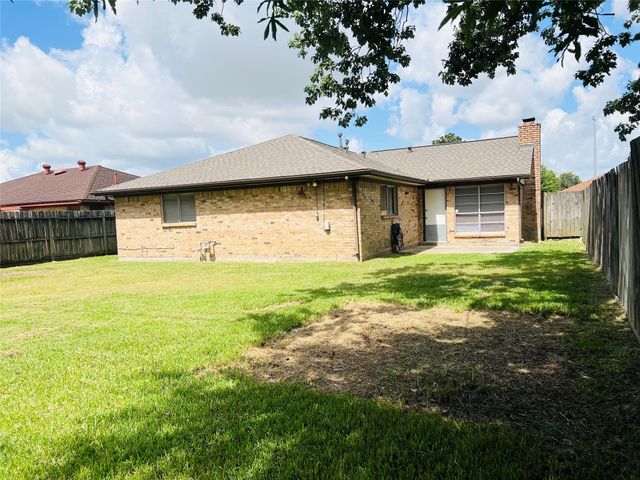 4305 Fairway Street, Pasadena, TX 77505