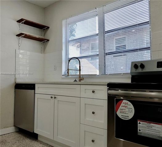 1436 SW 3rd St, Miami, FL 33135