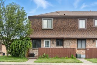 96 Surrey Hill, Henrietta, NY 14623