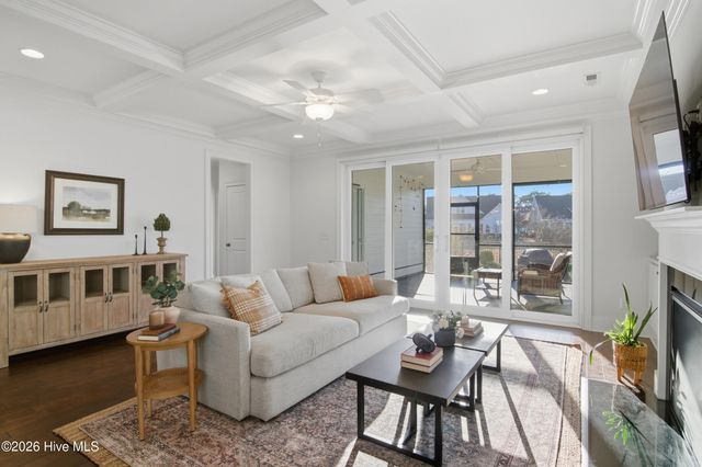 4422 Old Towne Street, Wilmington, NC 28412