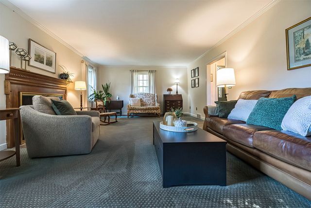 2215 SOUTH SHORE Drive, Erie, PA 16505