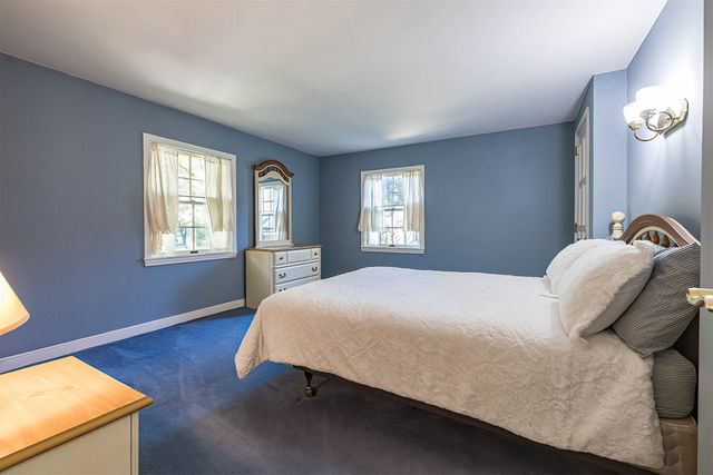 2215 SOUTH SHORE Drive, Erie, PA 16505