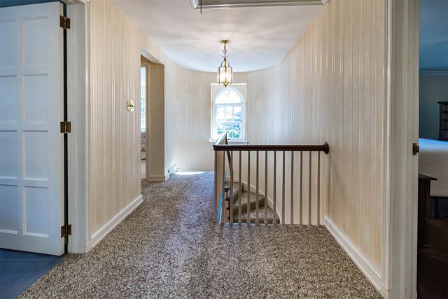 2215 SOUTH SHORE Drive, Erie, PA 16505
