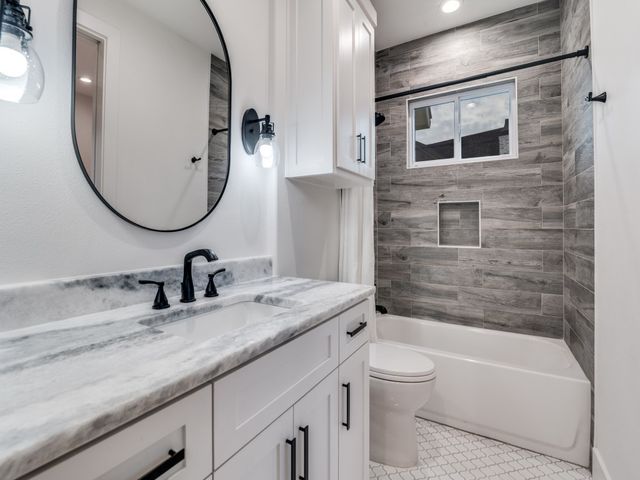 138 Stafford Drive, Heath, TX 75032
