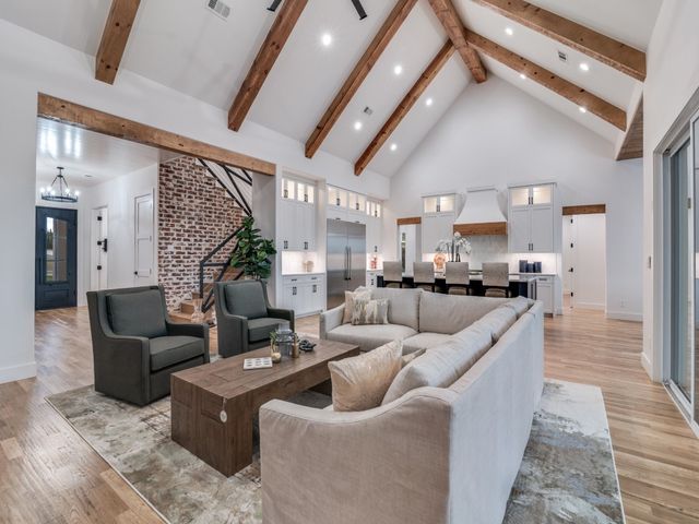 138 Stafford Drive, Heath, TX 75032