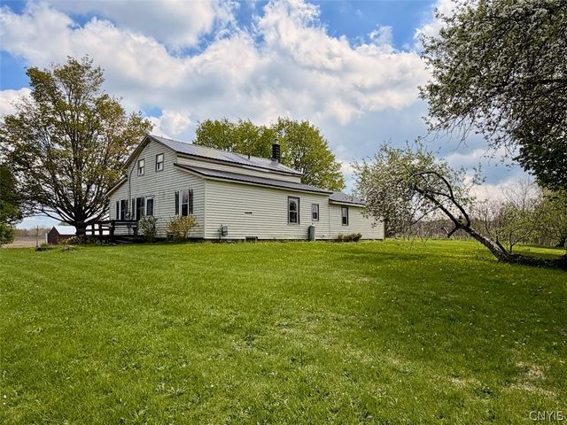 671 County Route 3, Granby, NY 13069