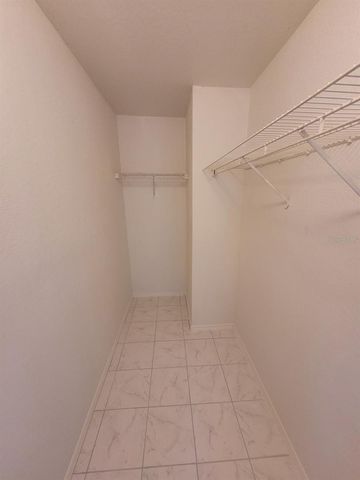 36321 STONEWOOD LANE 103, Zephyrhills, FL 33541