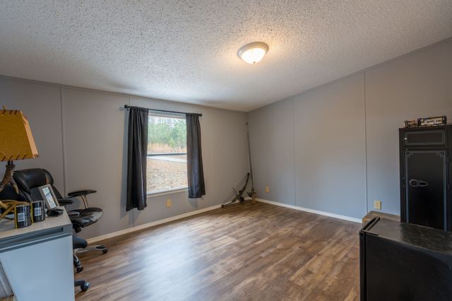 209 Matthews St, Waynesboro, TN 38485