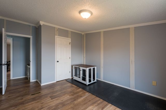 209 Matthews St, Waynesboro, TN 38485