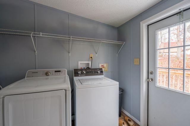 209 Matthews St, Waynesboro, TN 38485