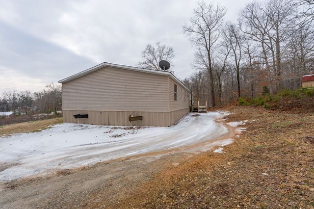 209 Matthews St, Waynesboro, TN 38485