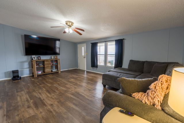 209 Matthews St, Waynesboro, TN 38485