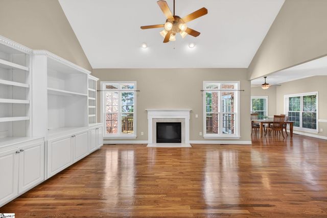 206 Abercorn Way, Simpsonville, SC 29681