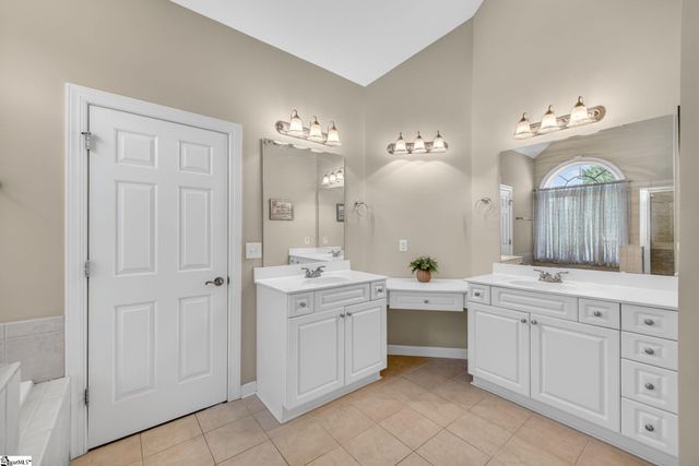 206 Abercorn Way, Simpsonville, SC 29681