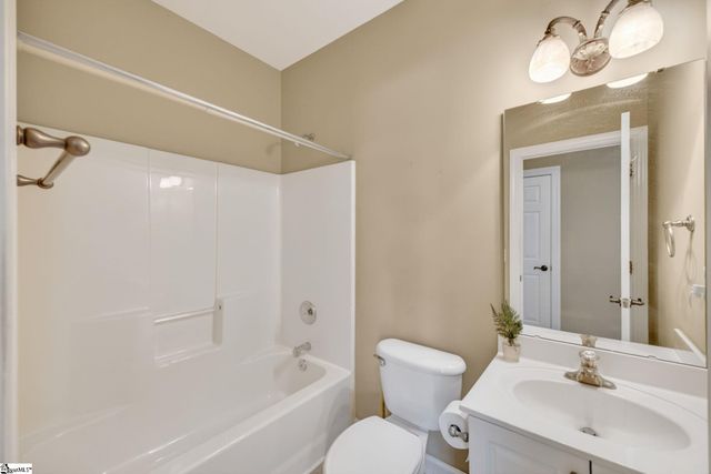 206 Abercorn Way, Simpsonville, SC 29681