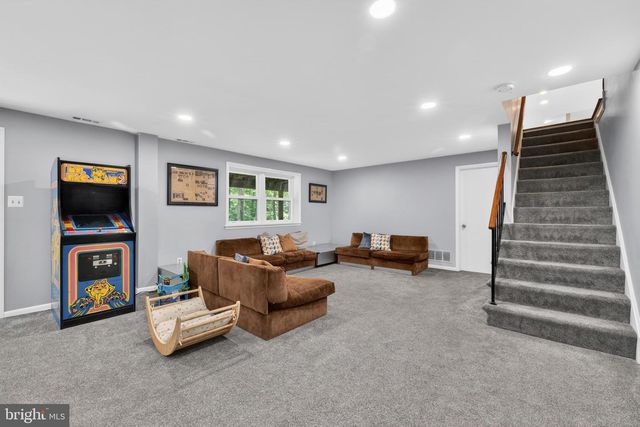 115 SWANHILL CT, Baltimore, MD 21208