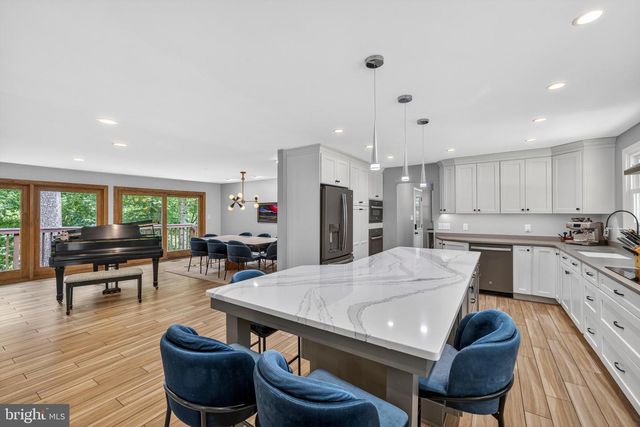 115 SWANHILL CT, Baltimore, MD 21208
