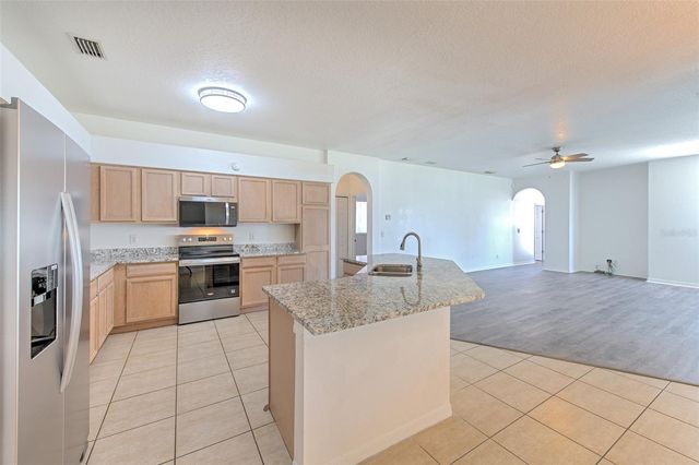 13022 CARLINGTON LANE, Riverview, FL 33579