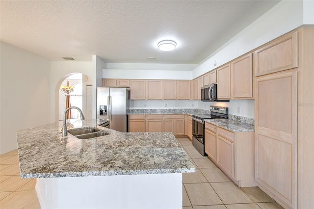 13022 CARLINGTON LANE, Riverview, FL 33579