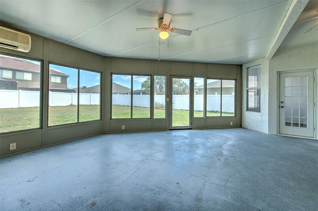 13022 CARLINGTON LANE, Riverview, FL 33579