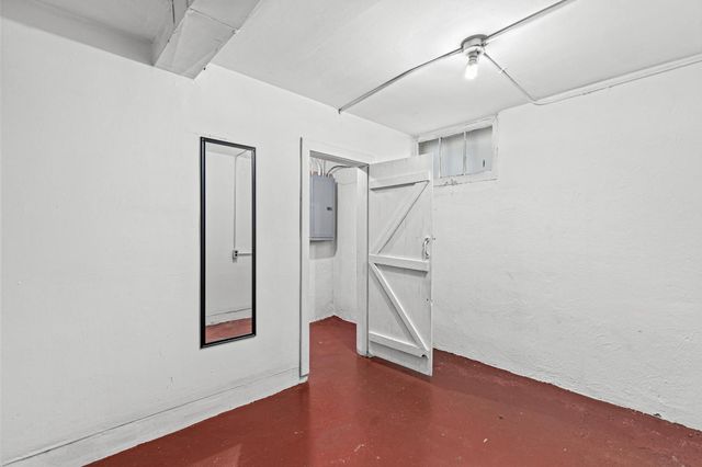 1131 Minnehaha Avenue W, Saint Paul, MN 55104