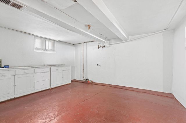 1131 Minnehaha Avenue W, Saint Paul, MN 55104