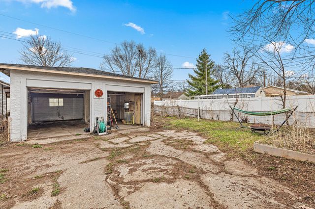 1131 Minnehaha Avenue W, Saint Paul, MN 55104