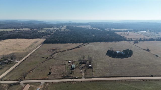 230 Cedar Creek Road, Center Ridge, AR 72027