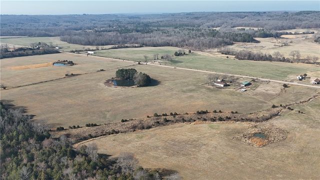 230 Cedar Creek Road, Center Ridge, AR 72027