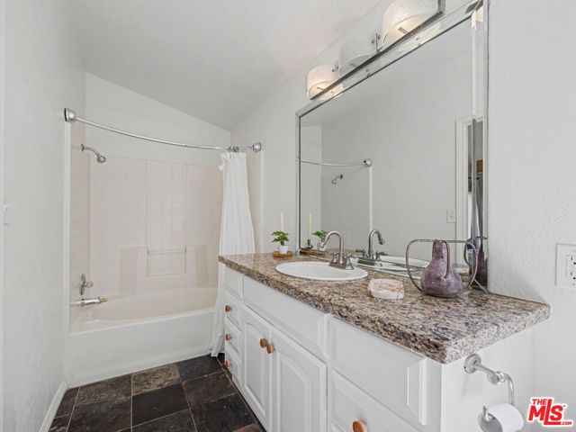 1161 Comanche, Topanga (los Angeles), CA 90290