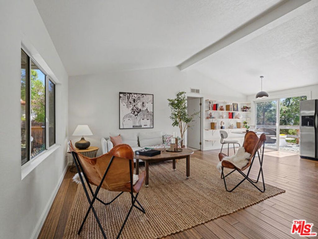 1161 Comanche, Topanga (los Angeles), CA 90290