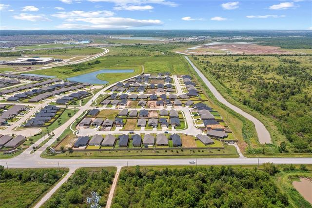 4215 Harper Road, Texas City, TX 77591