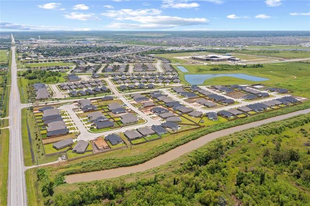 4215 Harper Road, Texas City, TX 77591