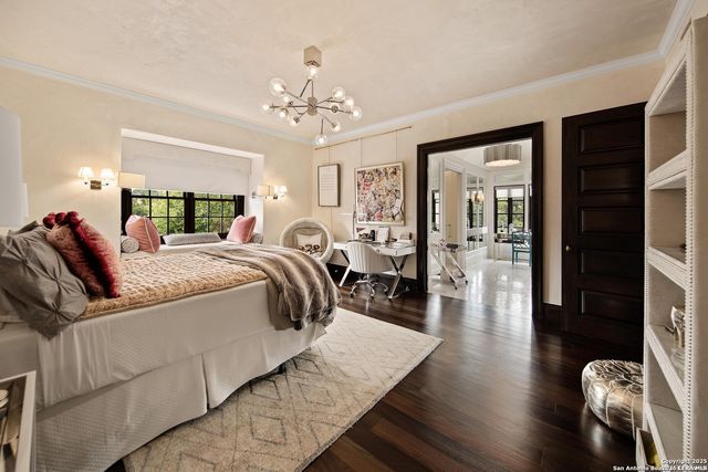 20 Thornhurst, San Antonio, TX 78218