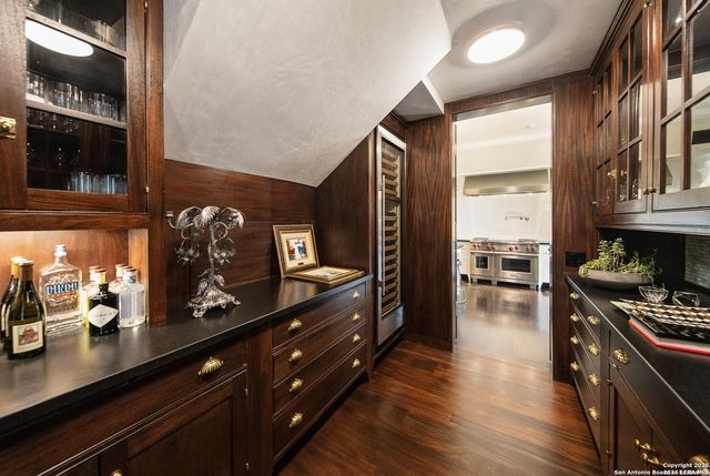 20 Thornhurst, San Antonio, TX 78218