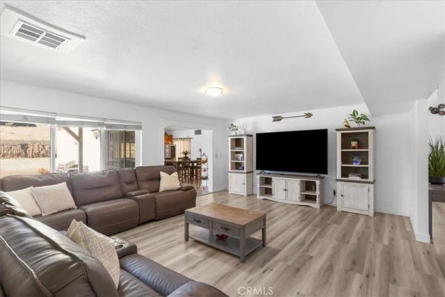21890 Victorian, Wildomar, CA 92595