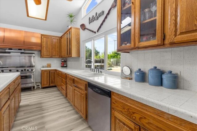 21890 Victorian, Wildomar, CA 92595