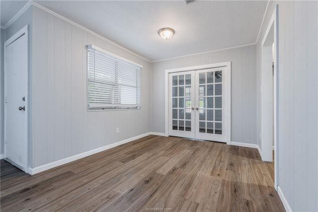 3755 West Villa Maria Road, Bryan, TX 77807