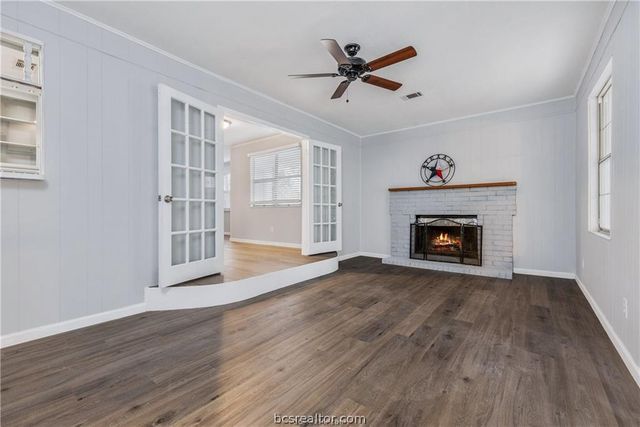 3755 West Villa Maria Road, Bryan, TX 77807