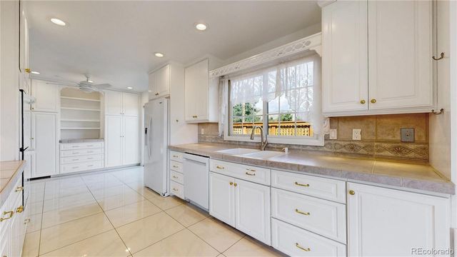 2150 Lookout Mountain Road, Golden, CO 80401