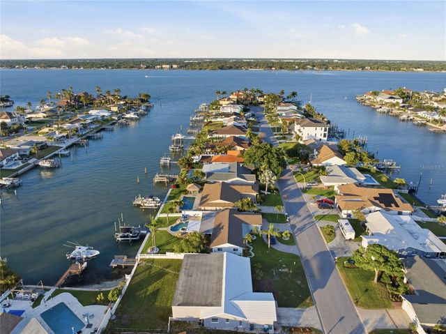 710 116TH AVENUE, Treasure Island, FL 33706