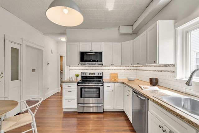 16 Sanford Street 16, Melrose, MA 02176