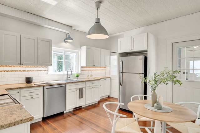 16 Sanford Street 16, Melrose, MA 02176