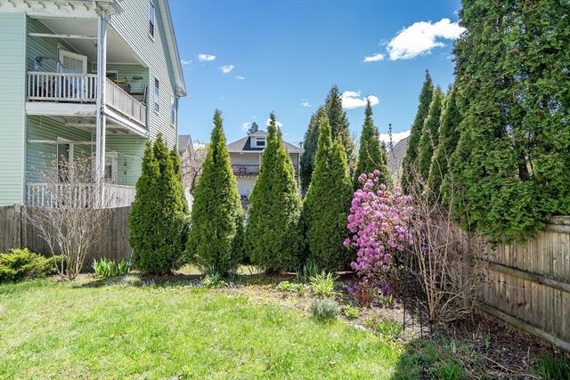 16 Sanford Street 16, Melrose, MA 02176