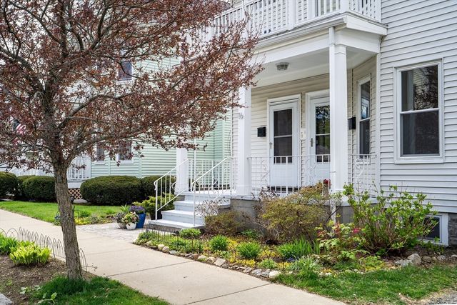 16 Sanford Street 16, Melrose, MA 02176