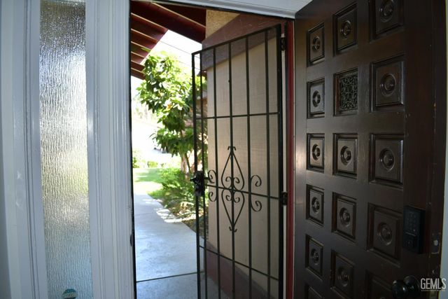 3629 Eisenhower Ave, Bakersfield, CA 93309