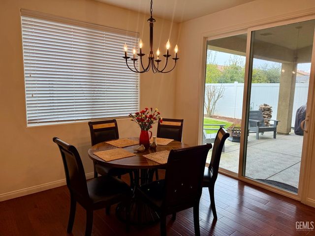 14616 Yellow Lupine Drive, Bakersfield, CA 93314